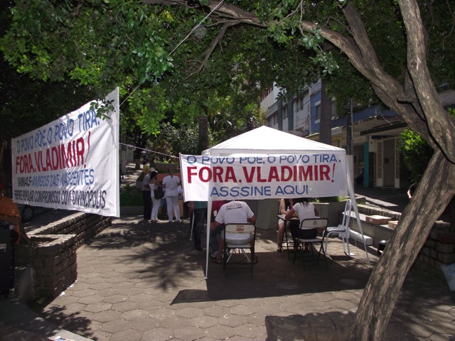 fora vladimir - barraca 1